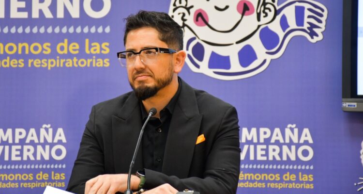 Subsecretario Araos afirma que existen grabaciones donde clínicas reportaron no tener camas disponibles para trasladar a Mia