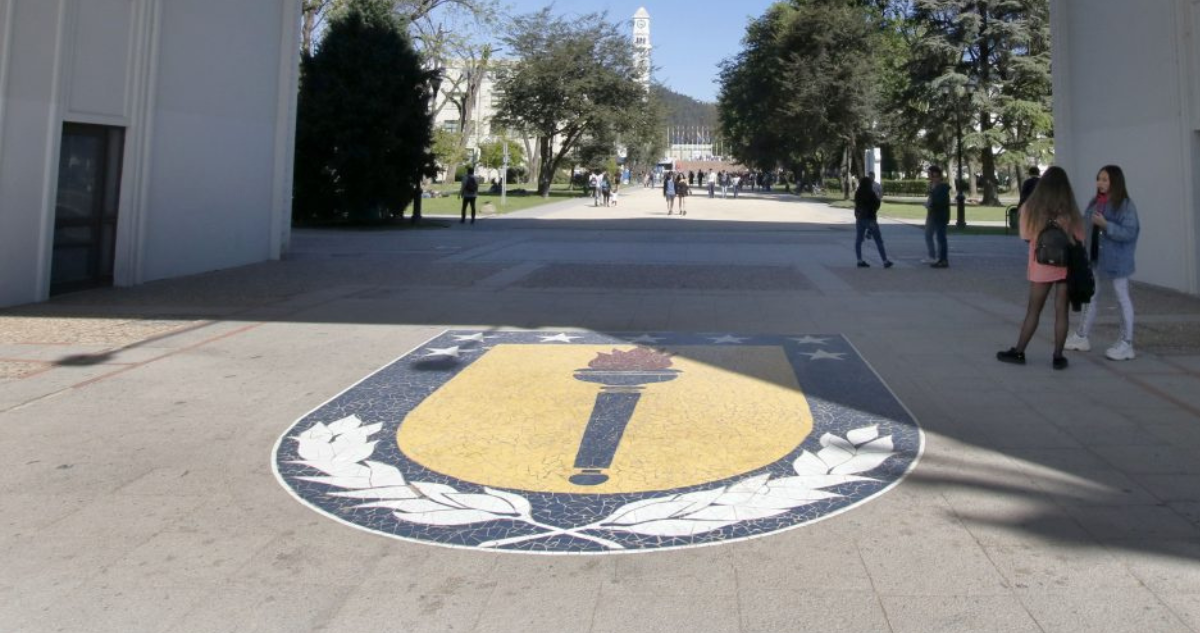 Escudo de la UdeC cerrará 45 días para ser restaurado
