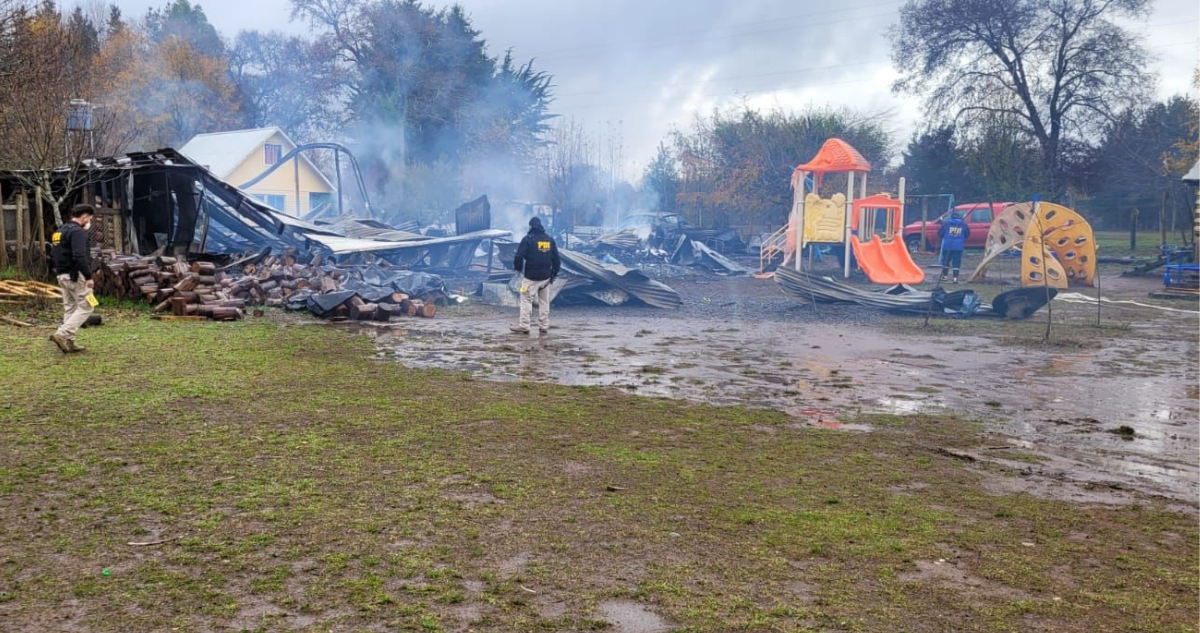 Autoridades piden al Gobierno tomar acciones tras escuela destruida en Victoria
