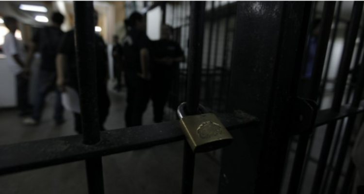 Suprema ordena a Gendarmería habilitar salas de reuniones para defensores y presos del penal Bío Bío