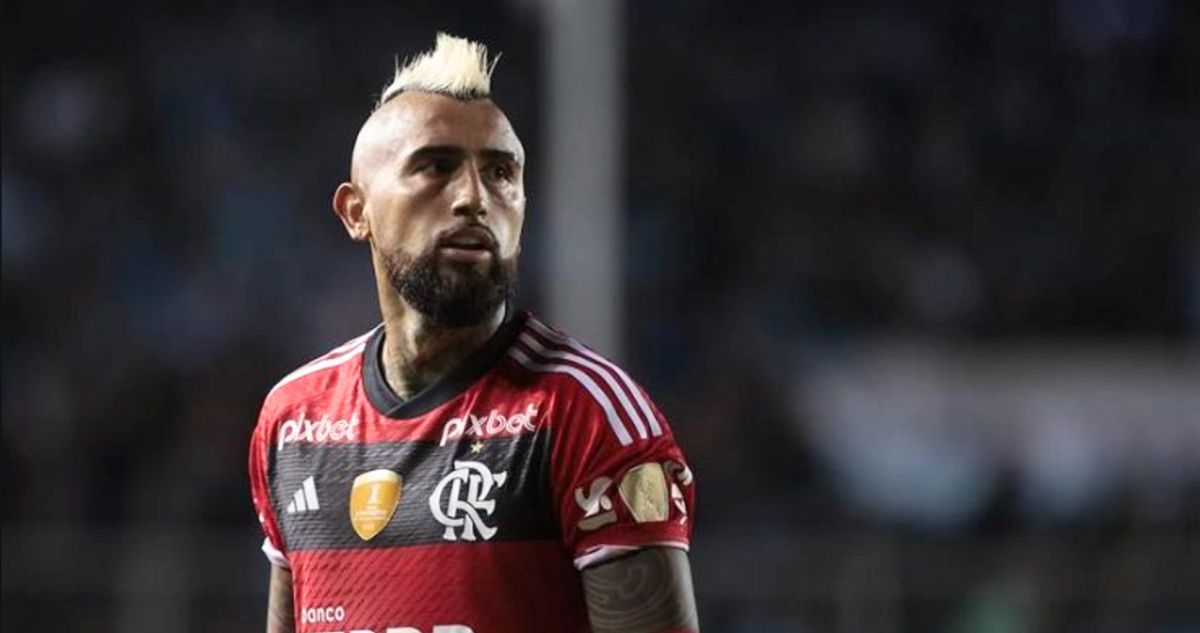 Tras anuncio de que no seguirá en Brasil: la lucha en México por fichar a Arturo Vidal