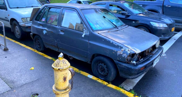 auto abandonado centro concepcion