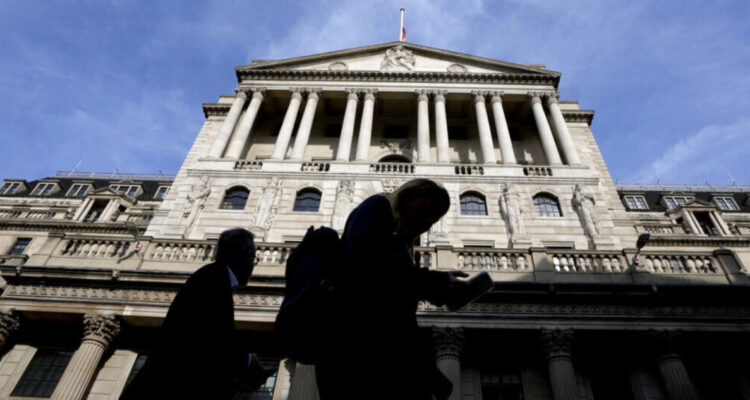 Banco de Inglaterra lucha contra la inflación y sube tipos de interés a su nivel más alto desde 2008