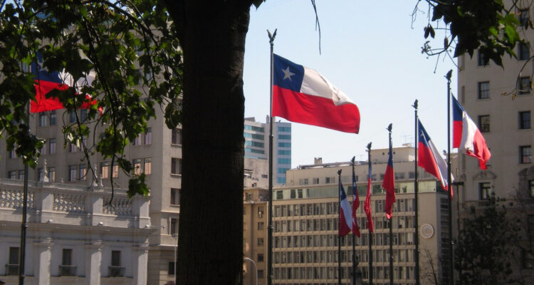 Banco Mundial sigue pronosticando que Chile no crecerá este año y apuesta por recuperación en 2024