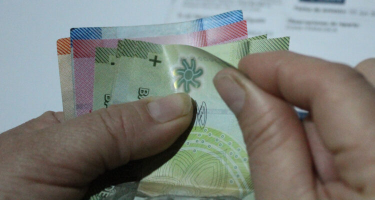 Los sueldos en Chile muestran su segundo repunte tras los 17 meses previos de caídas consecutivas