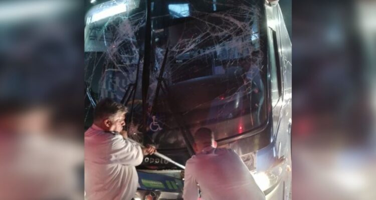 Racing sufrió un accidente camino al estadio Maracaná.