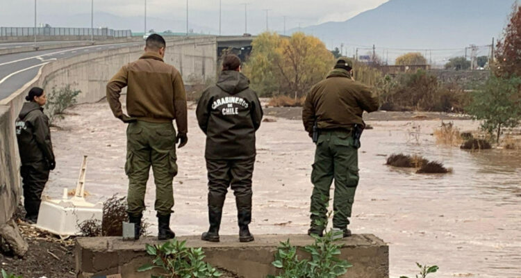 busqueda de mujer en tucapel