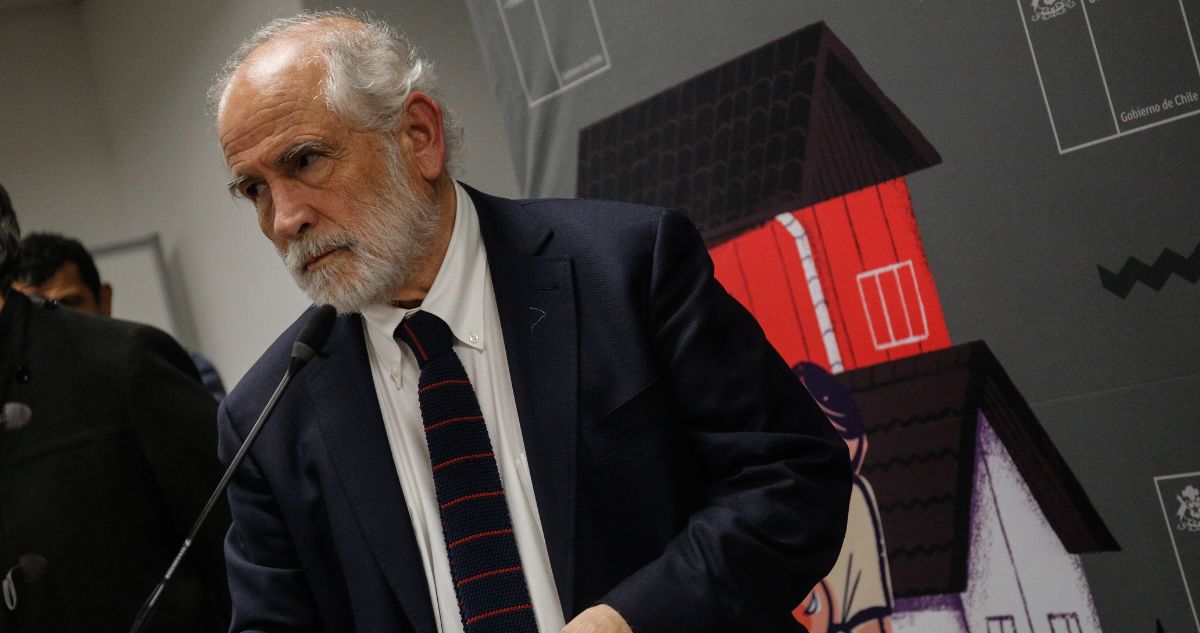 Ministro Montes y cambio de giro de “Fundación Comprometidos”: “Parece bastante absurdo y ridículo”