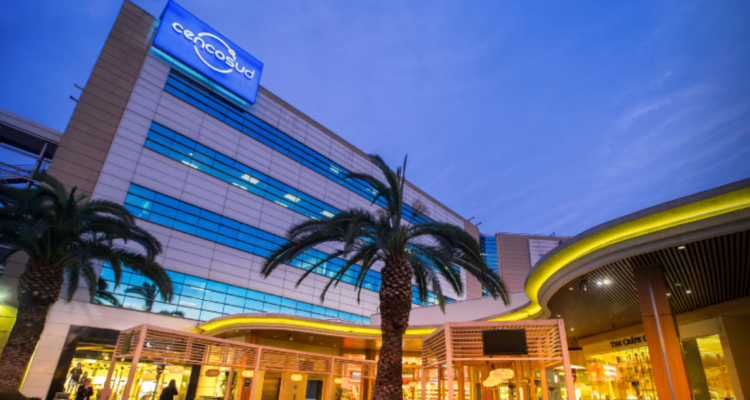 “Por diferentes motivos”: Cencosud redujo planilla en Chile en más de 2 mil trabajadores