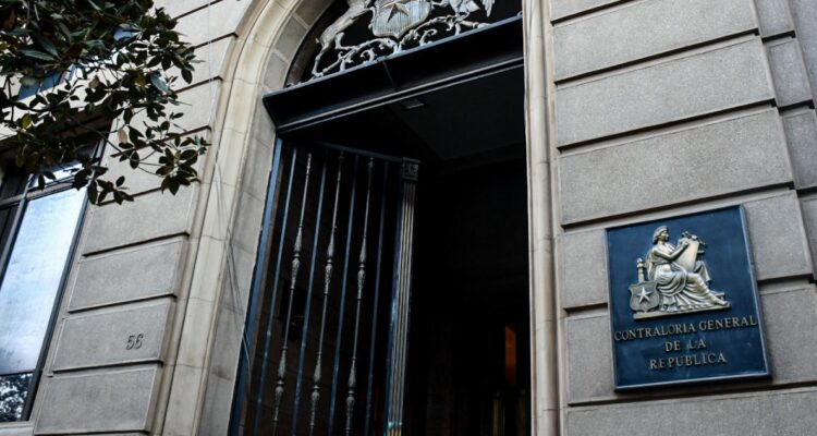 Caso Democracia Viva: contratos evitaron revisión de Contraloría al ser pagados de forma parcializada