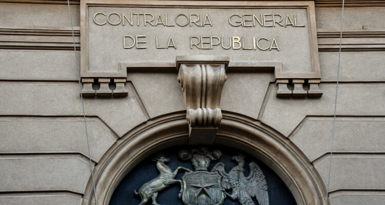 Contraloría aclara congelamiento de toma de razón de contratos entre fundaciones y el Estado