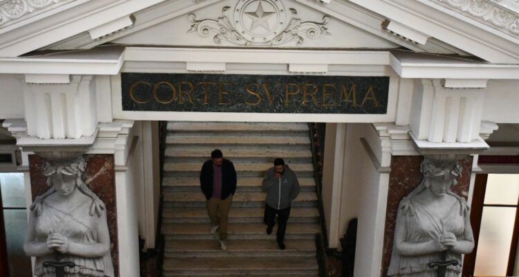 Dilatada respuesta de la Suprema: jueza que realizó teletrabajo desde Italia lo hizo sin autorización
