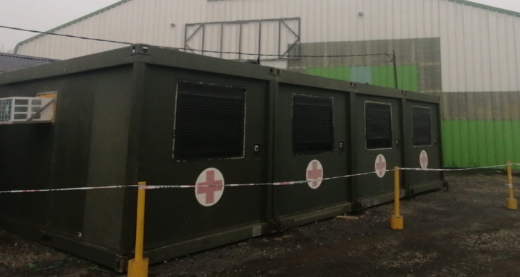 Funcionarios de hospital de campaña ubicado en Temuco denuncian malas condiciones del recinto