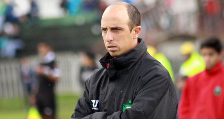 Pablo Abraham es el nuevo entrenador de La Roja Sub-20 femenina.