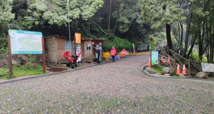 Entrada al parque Cerro Caracol. La caída de un árbol en el lugar acabó con la muerte de una persona.