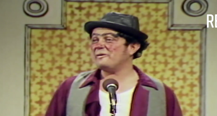 Ernesto Ruiz, El Tufo, en una rutina de humor en televisión