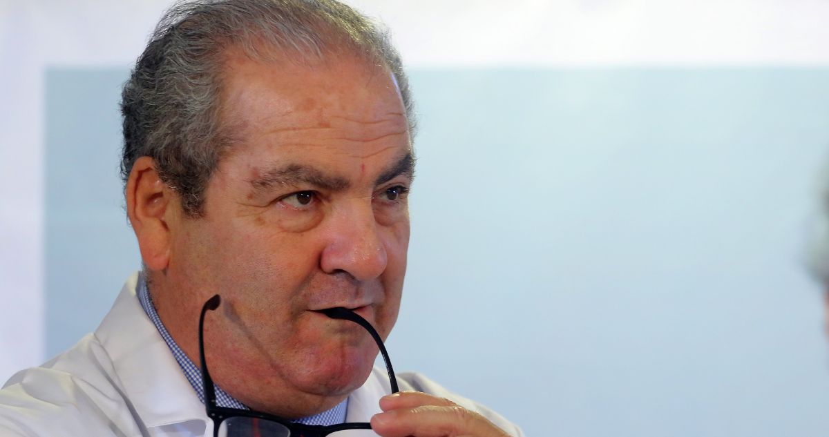 “No se puede hacer desde una oficina”: Castillo apunta a gestión de actuales autoridades del Minsal