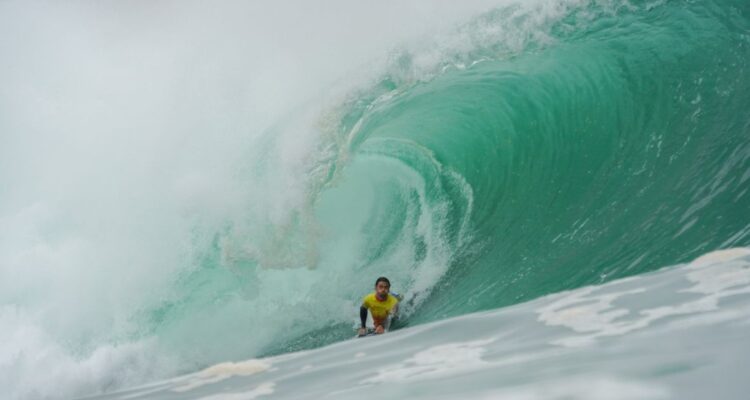 Francés Pierre Louis Coste se quedó con fecha del Mundial de Bodyboard en Arica.
