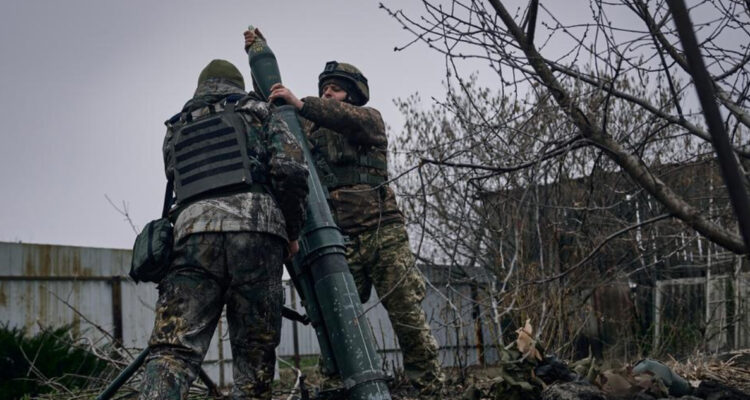 Fuerzas ucranianas reivindican operación ofensiva en Bajmut