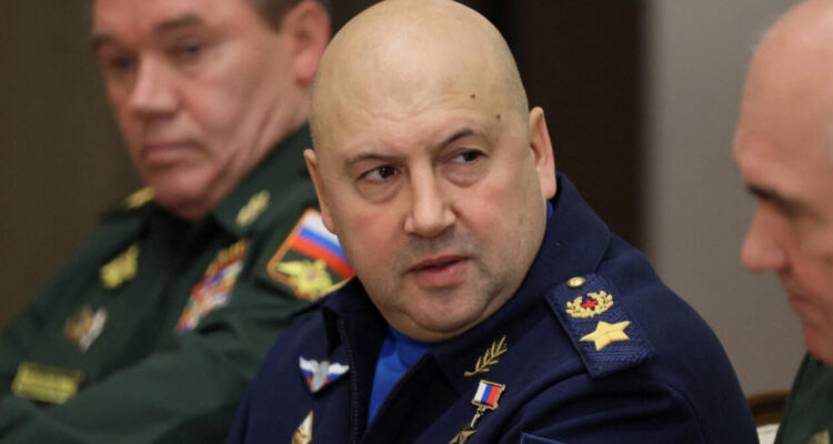 Detienen a general ruso Sergei Surovikin en relación a la rebelión del grupo Wagner
