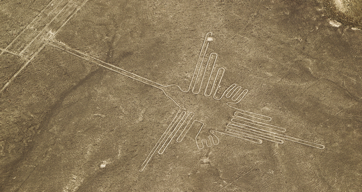 Geoglifo del colibrí en Nazca