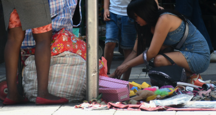 Comercio ambulante en Paseo Ahumada