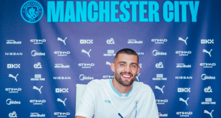 Mateo Kovacic es nuevo jugador del Manchester City.