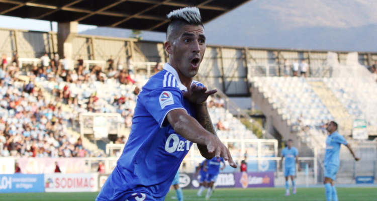 Universidad de Chile respalda a Leandro Fernández.