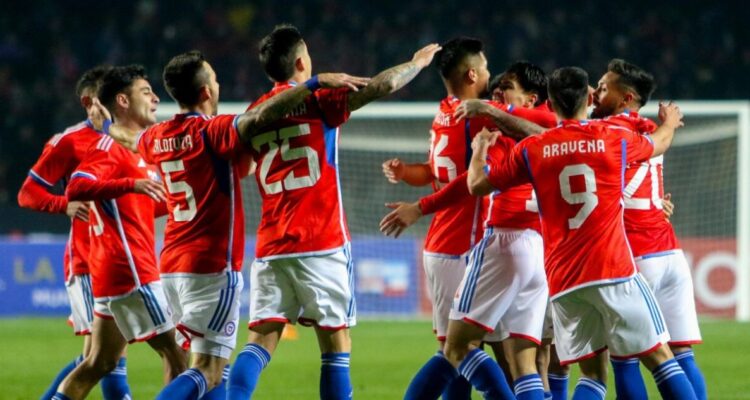 La Roja celebra su gol ante Cuba en Concepción