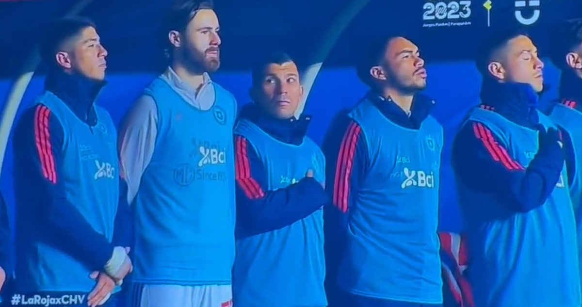 El icónico momento entre Gary Medel y Ben Brereton.