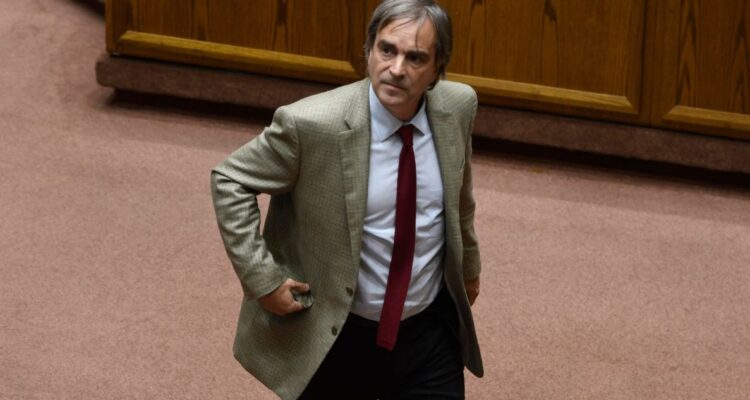 Evópoli desiste de reunirse con ministro Marcel por la “imprudente declaración” respecto a la PGU