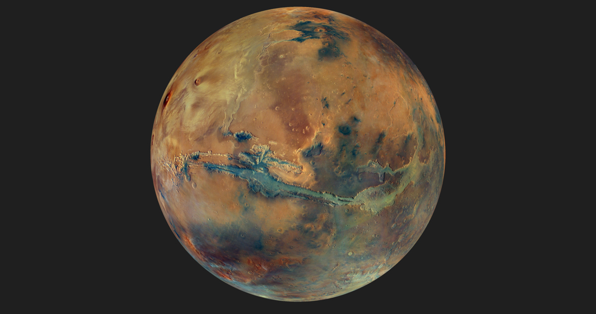  Una nueva imagen para contemplar Marte, “como nunca antes se había visto”, publicada previo a la transmisión "en vivo" desde la órbita marciana. 