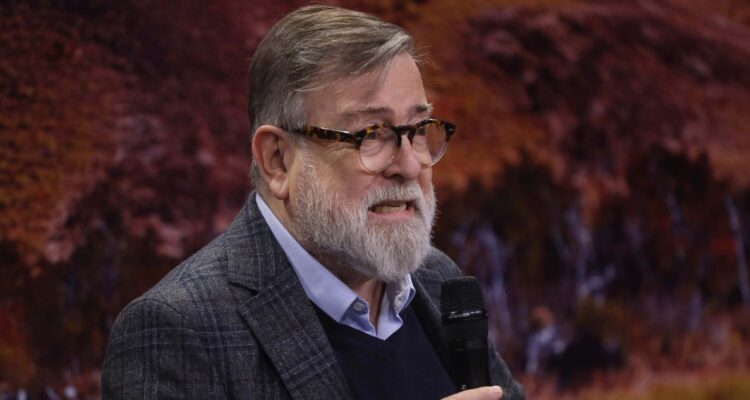 Ministro de Cultura asegura que ahorrarían $8 mil millones al rechazar invitación de honor a Frankfurt