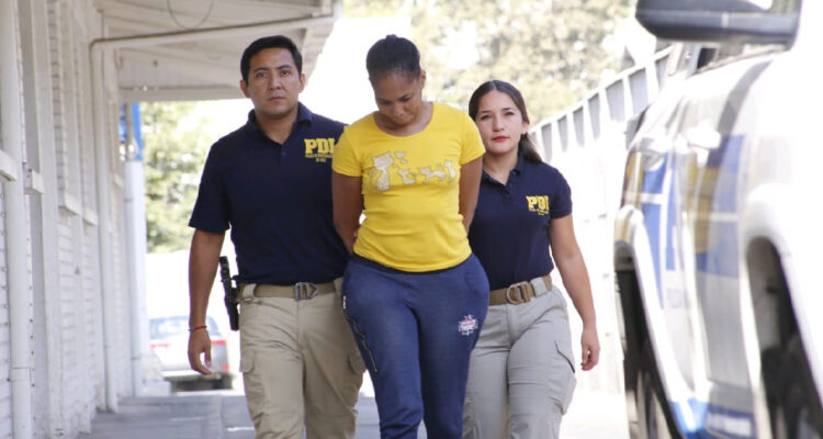 20 años de cárcel para escort que asesinó a cliente al interior de departamento en Ñuñoa