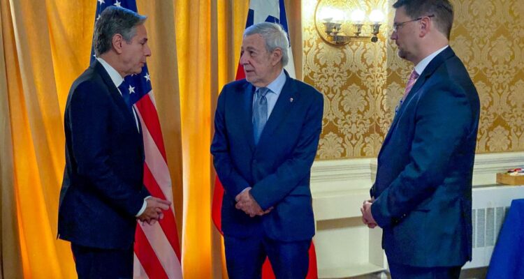 Cancillería alcanza acuerdo por Visa Waiber: se compartirán antecedentes penales con EE.UU.