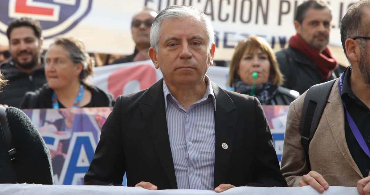 Colegio de Profesores adelanta que de no haber respuesta oficial se decretará paro nacional el viernes
