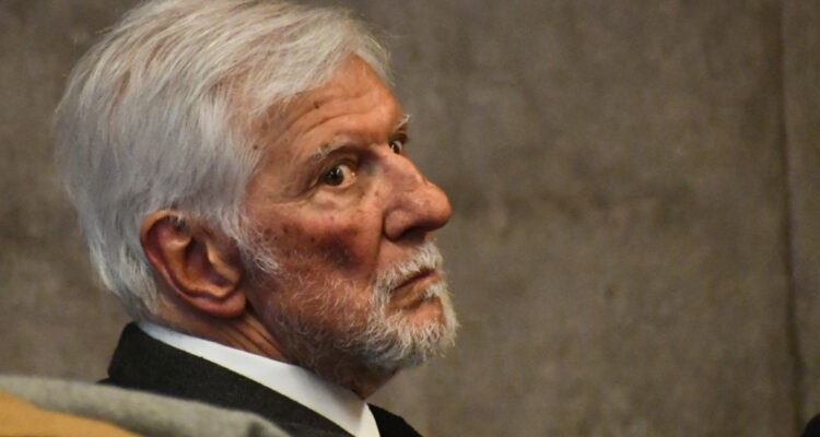 Exalcalde Raúl Torrealba queda en prisión preventiva tras ser formalizado por delitos de corrupción