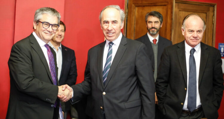 Los 5 puntos clave con los que Marcel intenta convencer a la CPC de un nuevo pacto fiscal