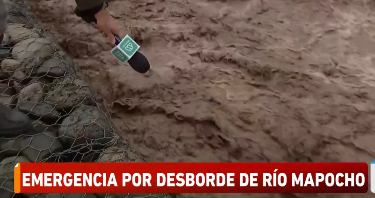 Entrevista al Mapocho, imagen viral en redes