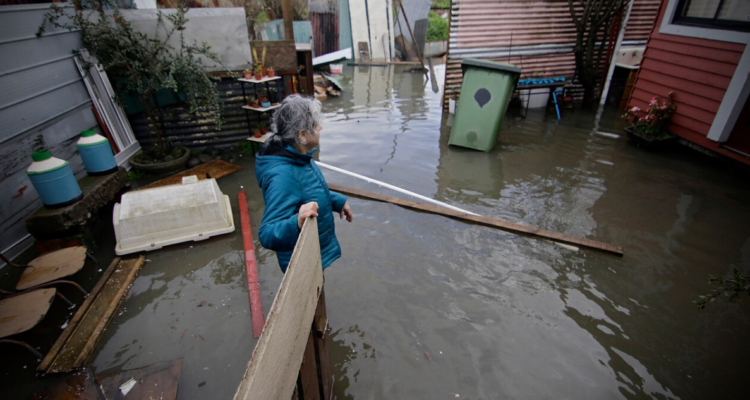Sistema frontal deja más de 250 viviendas dañadas en la zona sur del país