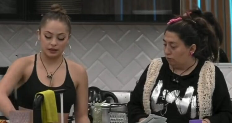 Skarleth y Jennifer en su discusión en Gran Hermano.