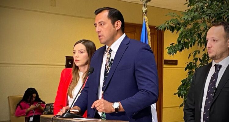 Hotuiti Teao exige auditoria por dichos de ministra de Salud sobre muerte de lactante en San Antonio