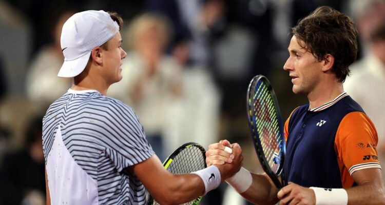 Verdugo de Jarry en Roland Garros acabó con Rune y se mete en semifinales: chocará con Zverev