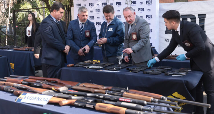Estas son las armas incautadas al presidente de armeros: se podían vender en hasta $20 millones