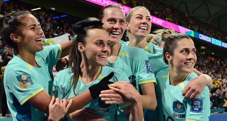 Australia golea y elimina a las vigentes campeonas olímpicas del Mundial Femenino