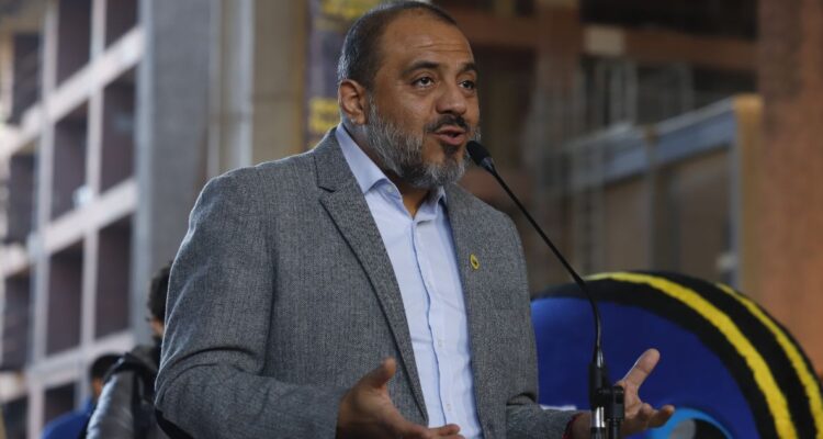 AC contra Ávila: Ministro presenta su defensa y Junaeb descarta irregularidades y sobregastos