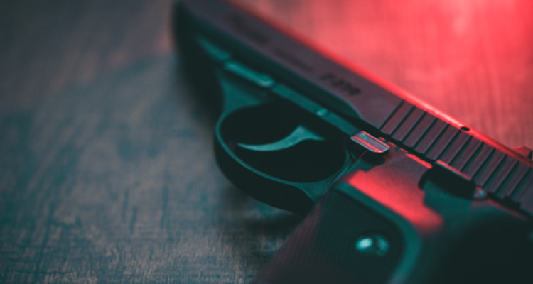 Balean a hombre en las piernas durante violento robo en cerro de San Antonio