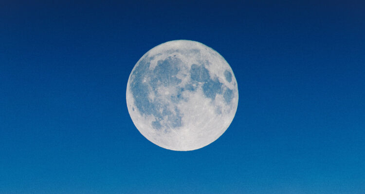 Agosto de 2023 trae dos superlunas en un mes, Luna de Esturión y Luna Azul: ¿Cuándo y cómo verlas?