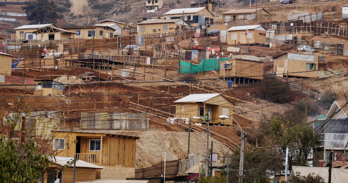 RN acusa que municipios recibieron más de $7 mil millones desde el Minvu en 2022: 60% sería pro Boric