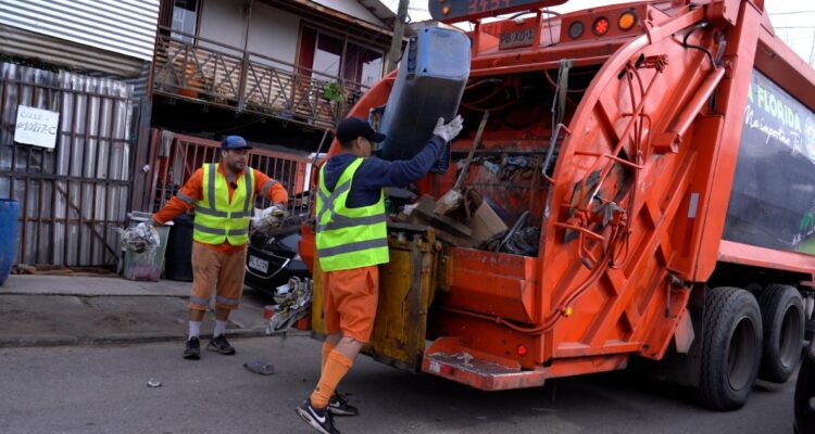 “Lo anhelamos hace años”: Carter busca impulsar estatuo laboral para recolectores de basura